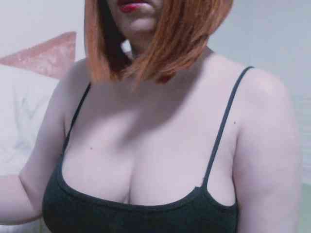 SimplyMaria777 webcam