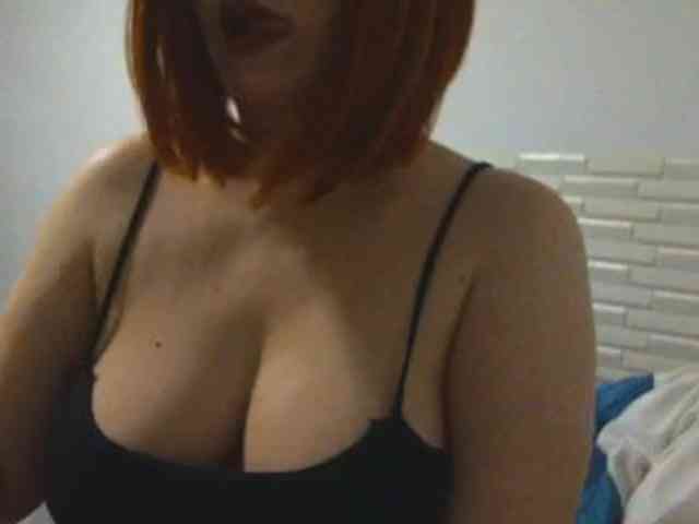 SimplyMaria777 webcam
