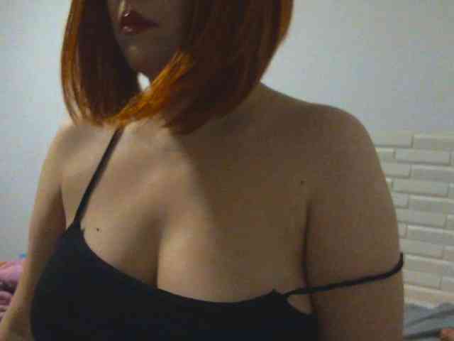 SimplyMaria777 webcam