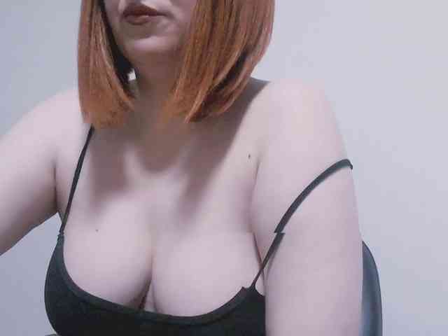 SimplyMaria777 webcam