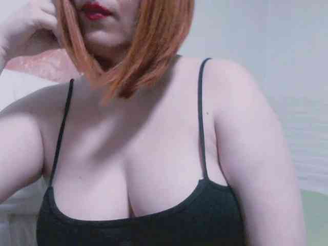 SimplyMaria777 webcam