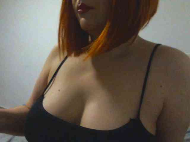 SimplyMaria777 webcam