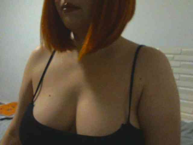 SimplyMaria777 webcam