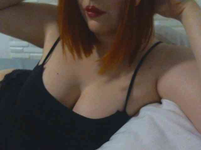 SimplyMaria777 webcam