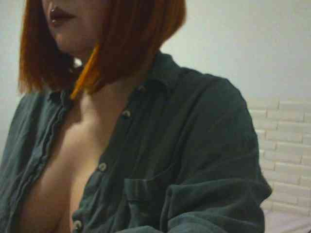 SimplyMaria777 webcam