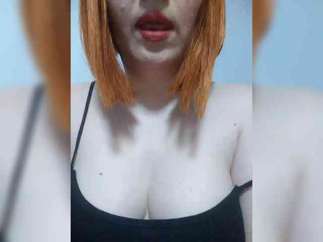 SimplyMaria777 webcam