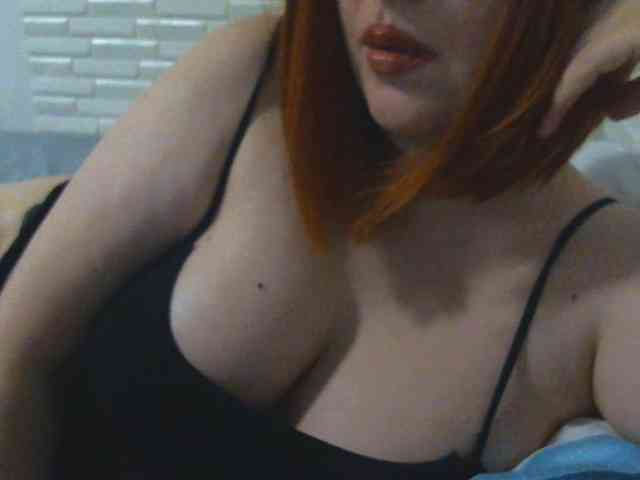 SimplyMaria777 webcam