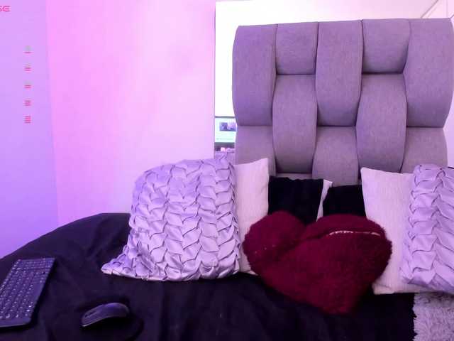 Sashaowen live webcam show