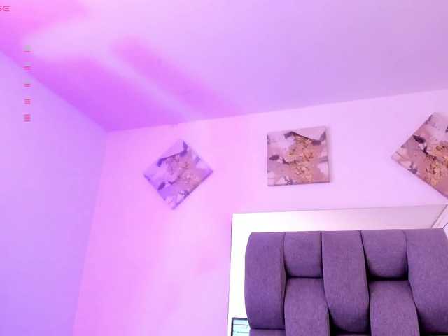 Sashaowen live cam on BongaCams