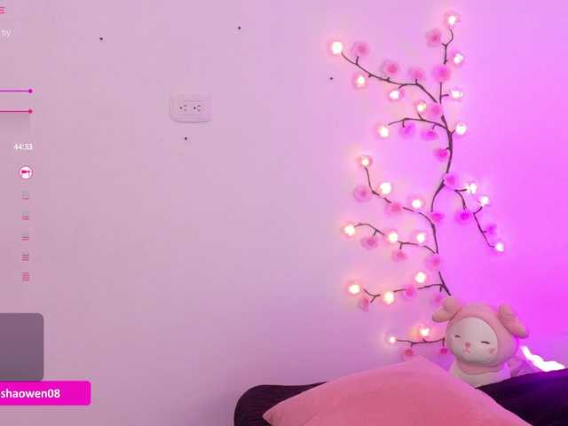 Sashaowen live cam on BongaCams