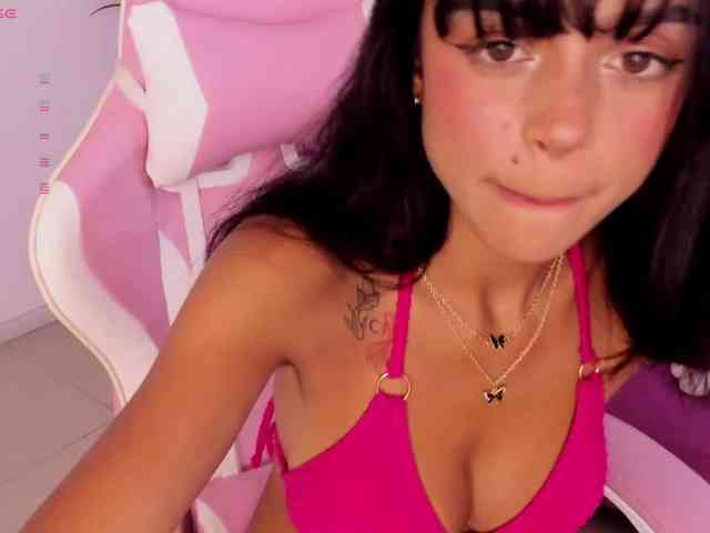 Sashaowen webcam