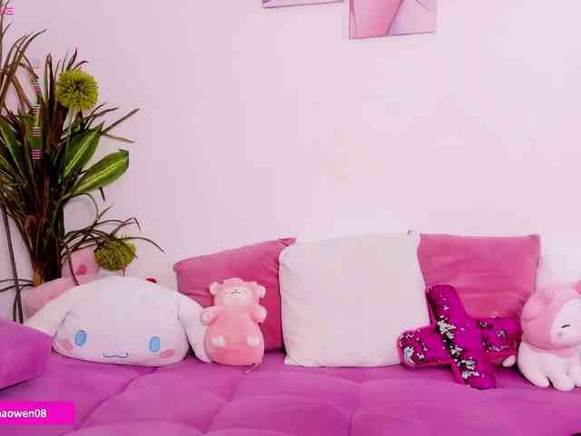 Sashaowen webcam