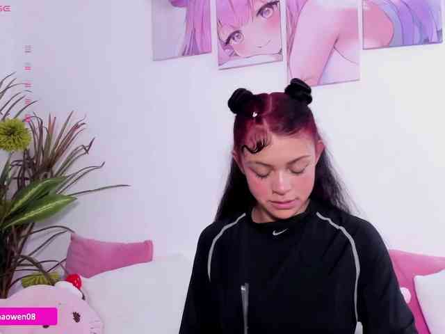 Sashaowen webcam