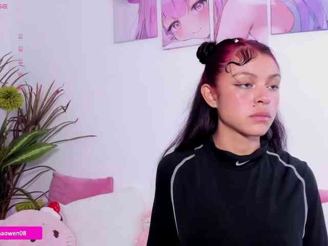 Sashaowen webcam