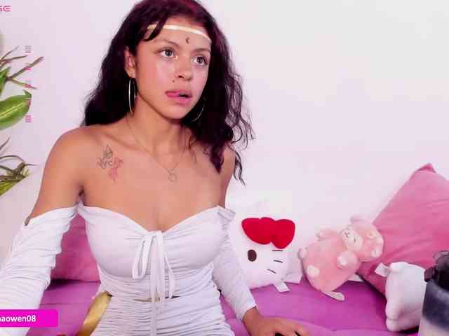 Sashaowen webcam