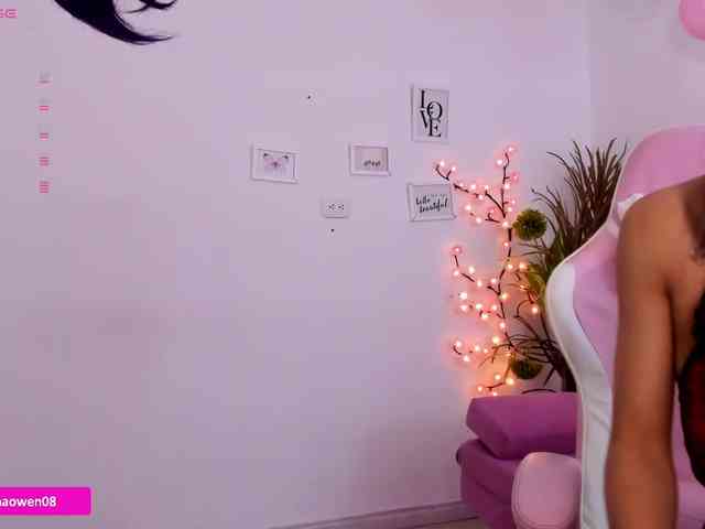 Sashaowen webcam
