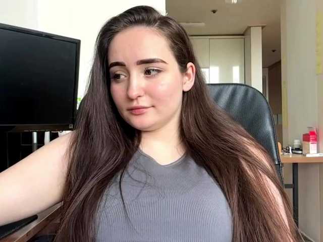 EmillyCarte live cam on BongaCams