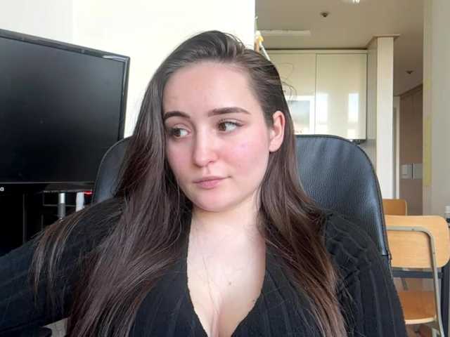 EmillyCarte live cam on BongaCams