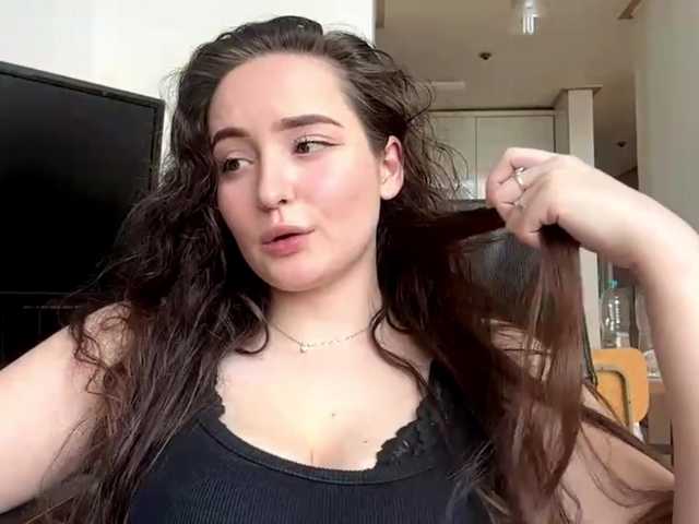 EmillyCarte live cam on BongaCams