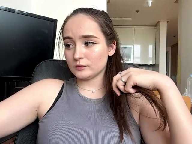 EmillyCarte live cam on BongaCams
