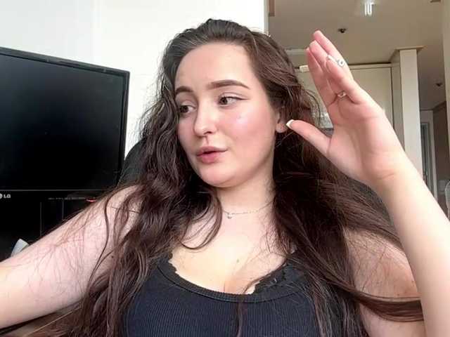 EmillyCarte live cam on BongaCams