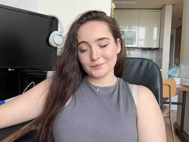 EmillyCarte live cam on BongaCams
