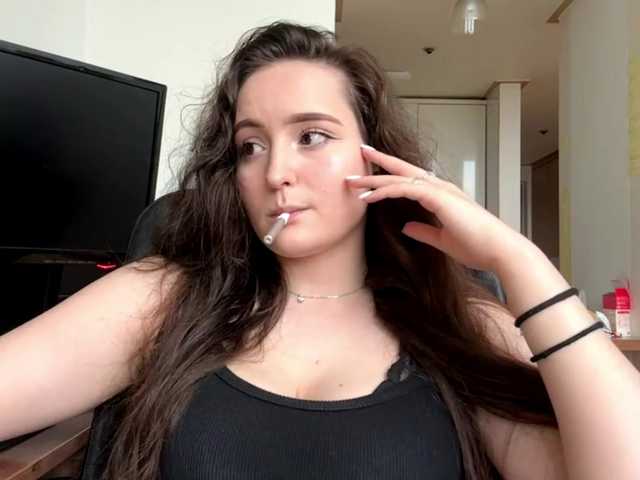 EmillyCarte live cam on BongaCams