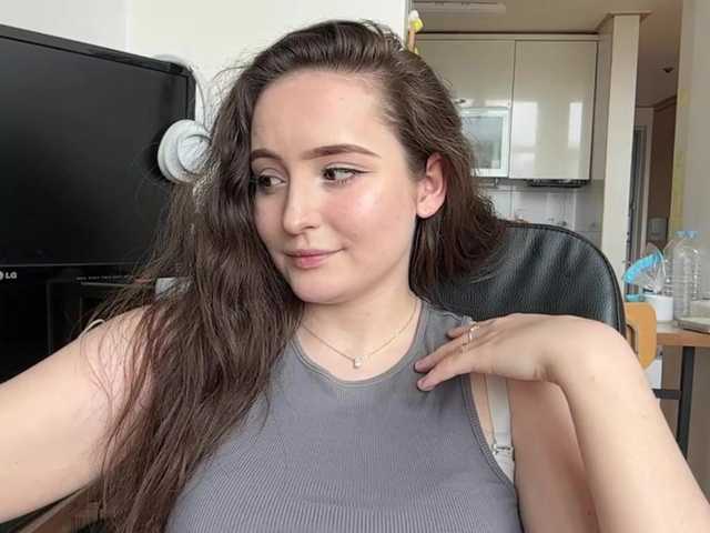EmillyCarte live cam on BongaCams