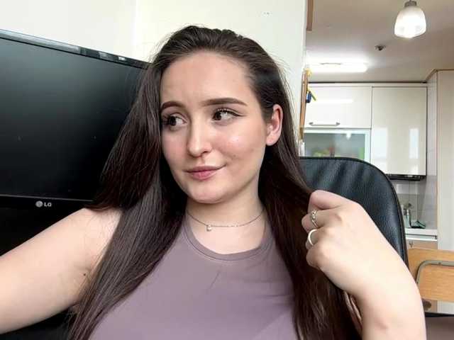 EmillyCarte live cam on BongaCams