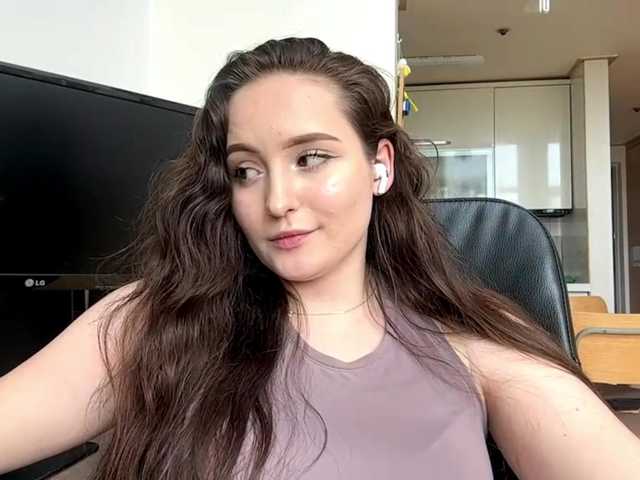 EmillyCarte live cam on BongaCams