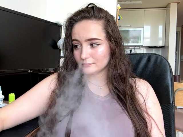 EmillyCarte live cam on BongaCams