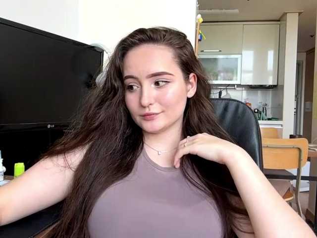 EmillyCarte live cam on BongaCams