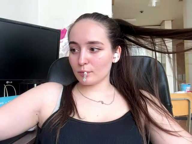 EmillyCarte live cam on BongaCams