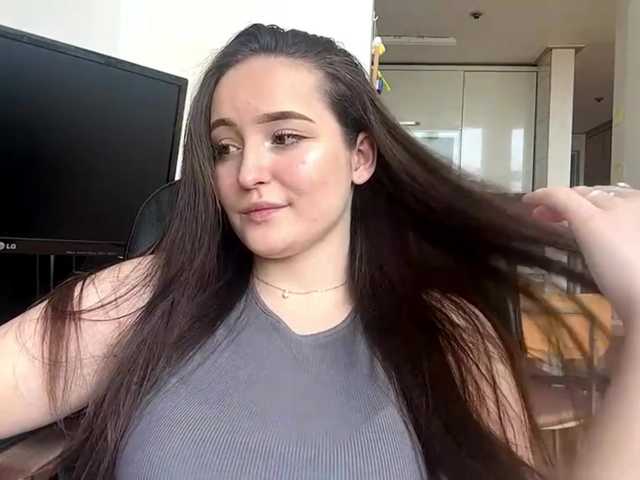 EmillyCarte live cam on BongaCams