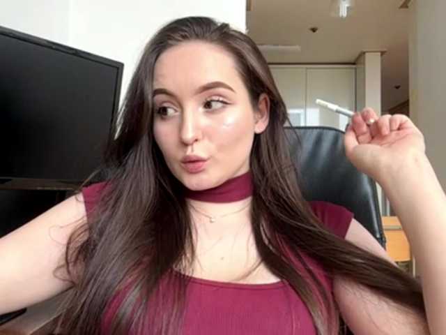 EmillyCarte live cam on BongaCams