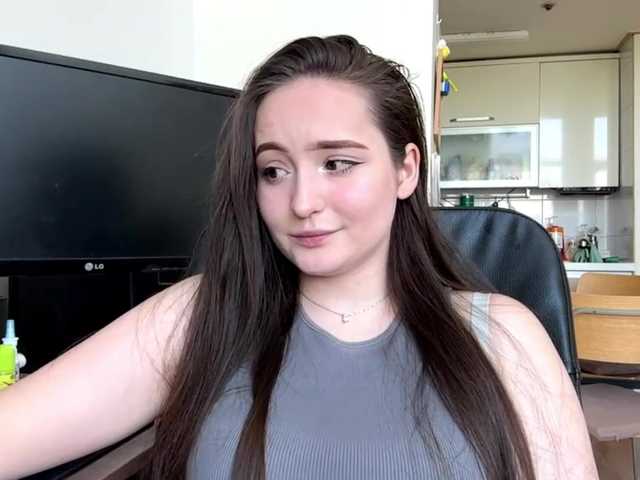 EmillyCarte live cam on BongaCams