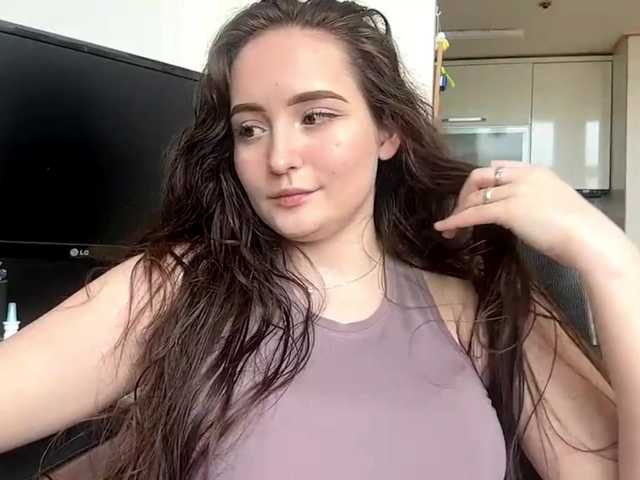 EmillyCarte live cam on BongaCams
