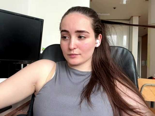 EmillyCarte live cam on BongaCams