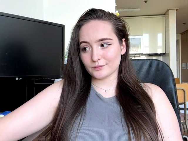 EmillyCarte live cam on BongaCams