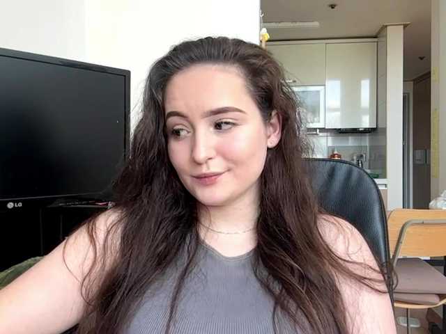 EmillyCarte live cam on BongaCams