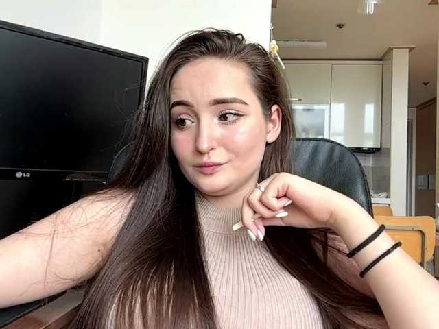EmillyCarte live cam on BongaCams