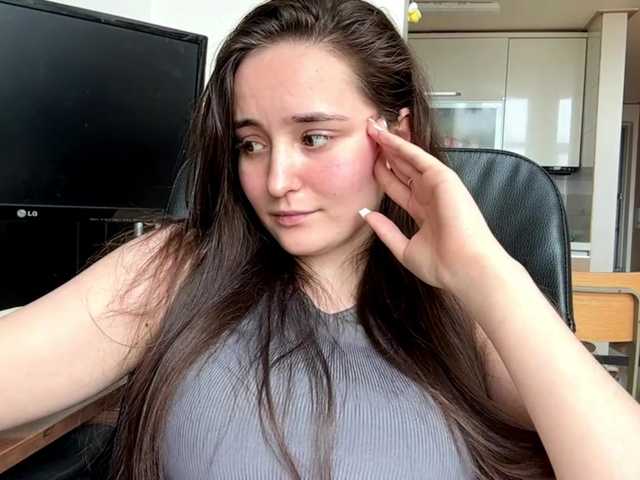 EmillyCarte live cam on BongaCams