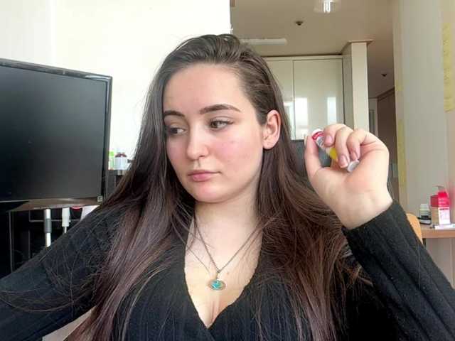 EmillyCarte live cam on BongaCams