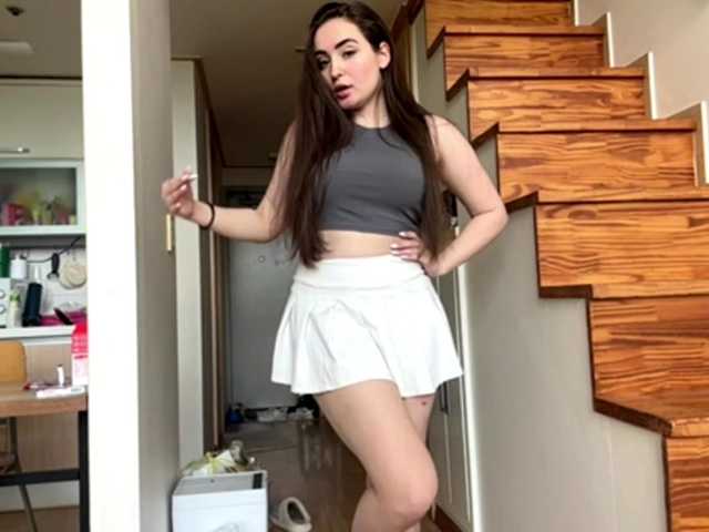 EmillyCarte live cam on BongaCams