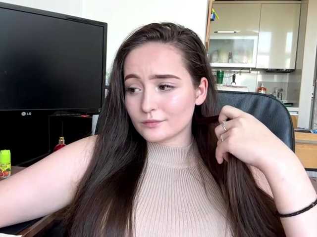 EmillyCarte live cam on BongaCams
