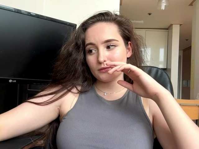 EmillyCarte live cam on BongaCams