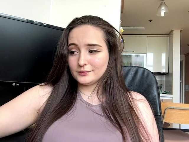 EmillyCarte live cam on BongaCams