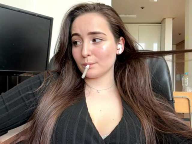 EmillyCarte live cam on BongaCams