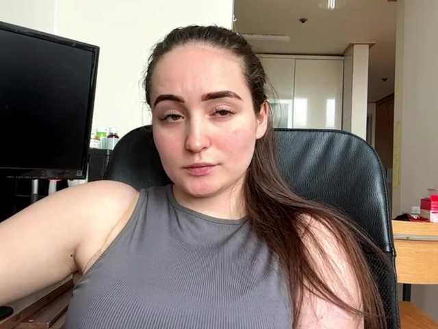 EmillyCarte live cam on BongaCams