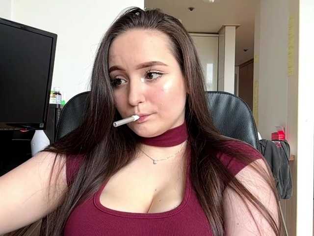 EmillyCarte live cam on BongaCams